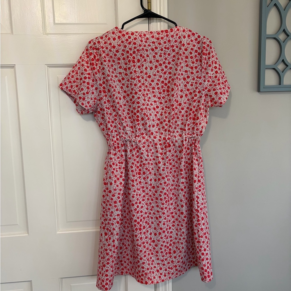 Red Floral Button-Front Sundress - Picture 3 of 4
